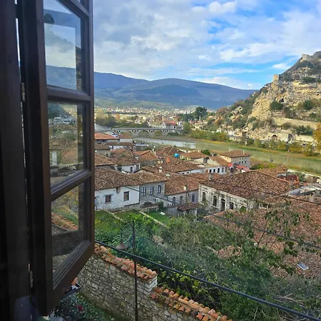 Taraca Gorice - Unesco Quarter Szálloda Berat