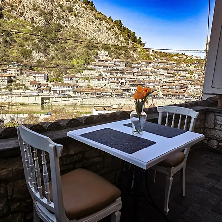 Taraca Gorice - & Restaurant Unesco Quarter 4*